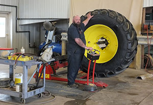 Shop floor at Harry's Farm Tire in Wheatland